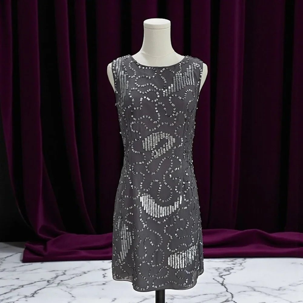 Pissaro Nights 100% Silk Gray Sequin Beaded Open Back Cocktail Dress Size 8